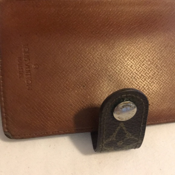 Louis Vuitton Card Holder - Picture 4 of 7